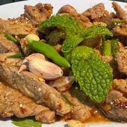 น้ำตกเนื้อ