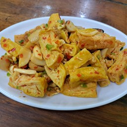 เต้าหู้คั่วพริกเกลือ