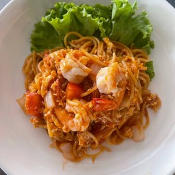 สปาเกตตี้ผัดซอสกุ้ง