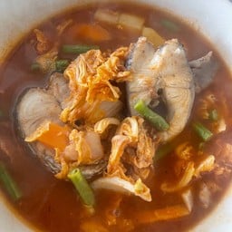 แกงส้มผักรวมปลาช่อน ไม่ทอด