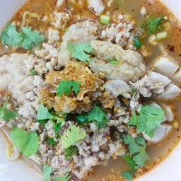 ก๋วยเตี๋ยวต้มยำ