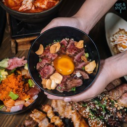 ข้าวหน้าเนื้อย่างพิเศษ ไข่ดองโชยุ