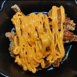 ชุดหนังไก่เขย่าราดชีส