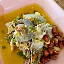 เกาเหลาปูม้ากุ้งสด