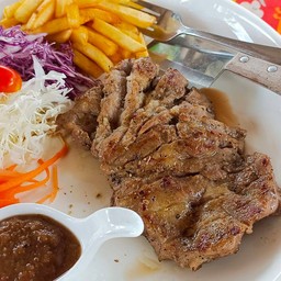สเต็กหมูนุ่มจัมโบ้ (บอสตัน)