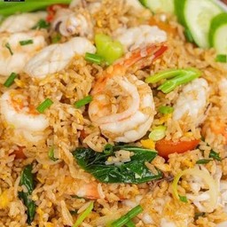 ข้าวผัดทะเล