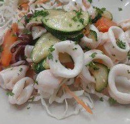 Calamari e verdure