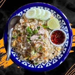 ข้าวผัดหมู จานใหญ่