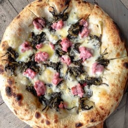 PIZZA SALSICCIA E FRIARIELLI