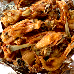 ไก่ต้มน้ำปลาทอด 1 ตัว