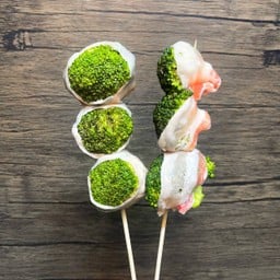 สามชั้นพันบล็อคโคลี่