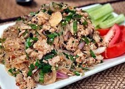 ลาบวุ้นเส้น