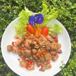 สามชั้นคั่วพริกเกลือ(กับข้าว)