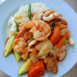 Stir Fried Sweet And Sour Seafood