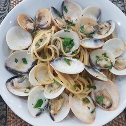 Pasta con vongole