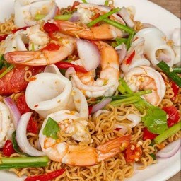 ยำมาม่าทะเล