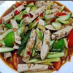 ตำในรู  ส้มตำ อาหารตามสั่ง เผ็ดสะใจ