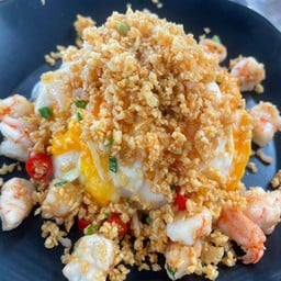 ข้าวหมูทอดกระเพรา