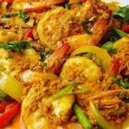 ผัดผงกะหรี่กุ้ง