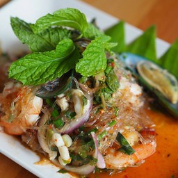 ลาบวุ้นเส้นทะเล