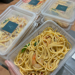 ยำไปก่อน&นมเหนียวลาวา