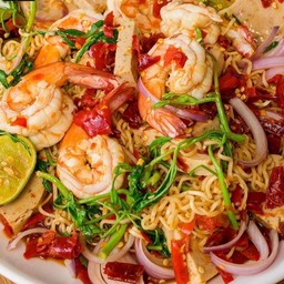 ยำมาม่ารวมมิตร