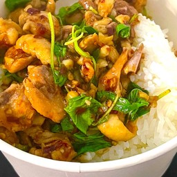 กะเพราไก่ ไข่ข้น 1ฟอง