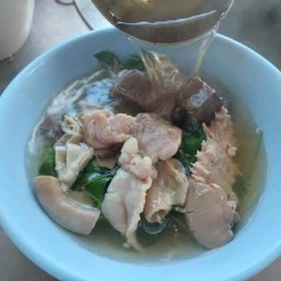 เกาเหลาเลือดหมู+ข้าว1ถุง