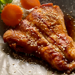 แซลมอลย่าง