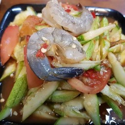 ตำเเตงกุ้งสด