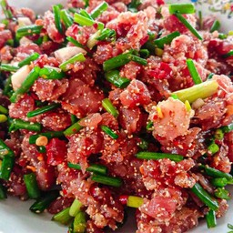 ก้อยหมูดิบ