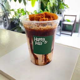 Brown sugar coffee latte (บราวน์ชูก้า คอฟฟี่ ลาเต้)