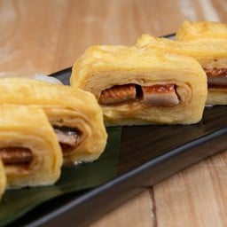 ไข่ม้วนไส้ปลาไหล