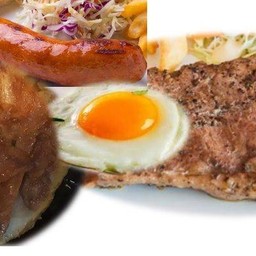 สเต็กเนื้อริบอาย+ไก่สไปซี่+ไส้กรอก+ไข่ดาว+โค้กโอ่ง