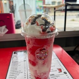 ไอติมทอดและน้ำ ร้านเล็กๆย่านเจดีย์หัก