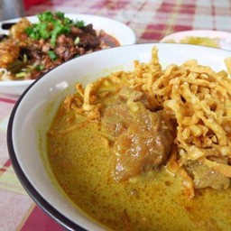 ข้าวซอยเนื้อ