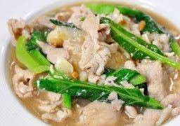 ราดหน้าหมูหมัก