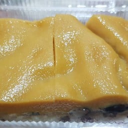 ข้าวเหนียวนึ่งถั่วดำสังขยา