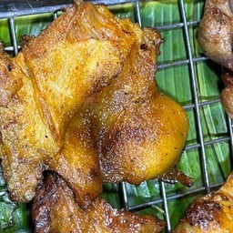 ยำหอย ตลาดโพธิ์ชัย