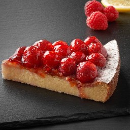 Soft Raspberry Cake
