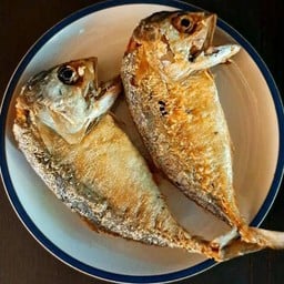 ปลาทูทอด ตัวละ