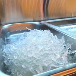 เส้นแก้ว