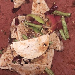 เหลาหมูยอ