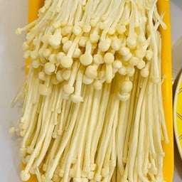 เห็ดเข็มทอง