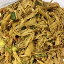 NOOD เส้นคลุก