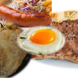 สเต็กไก่+สเต็กเนื้อริบอาย+ไส้กรอก+ไข่ดาว+โค้กโอ่ง