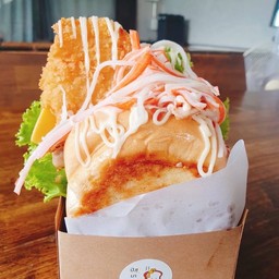 แซนวิชเกาหลี ปลา + ชีส + ไข่