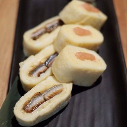 ไข่ไส้ม้วนปลาคอดและไส้ปลาไหล