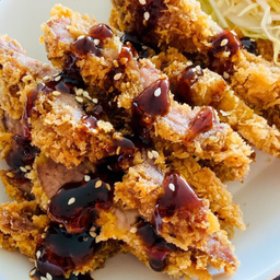 หมูทอดธงคัตสึ