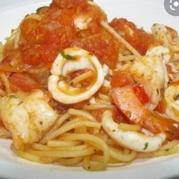 สปาเกตตี้ซอสพริกขี้หนูทะเล